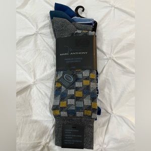 Brand New Marc Anthony Package of 3 pairs of men’s Socks.